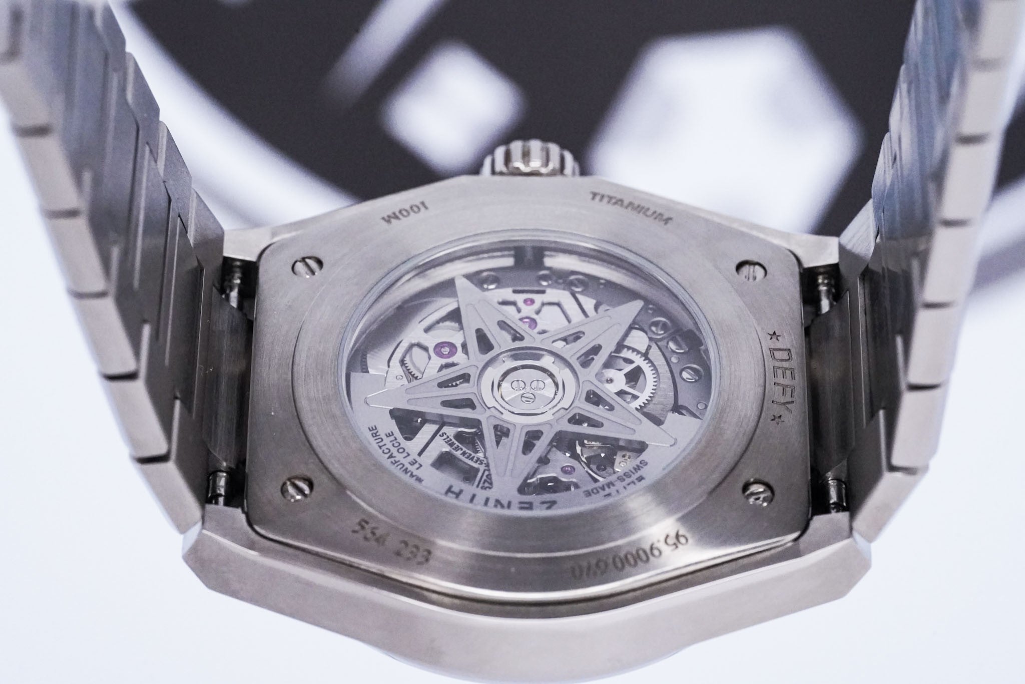 Zenith Defy – Ref. 95.9000.670/78.M9000 – 41mm Titanium – Very