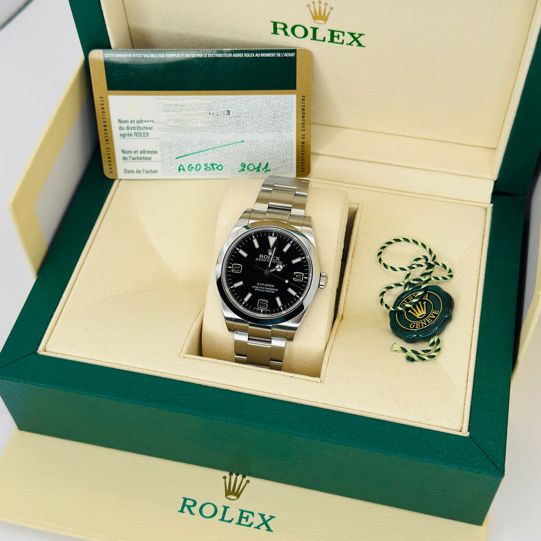Rolex Explorer – Ref. 214270 – 39mm Stainless Steel – Very Good Condition – Complete Set