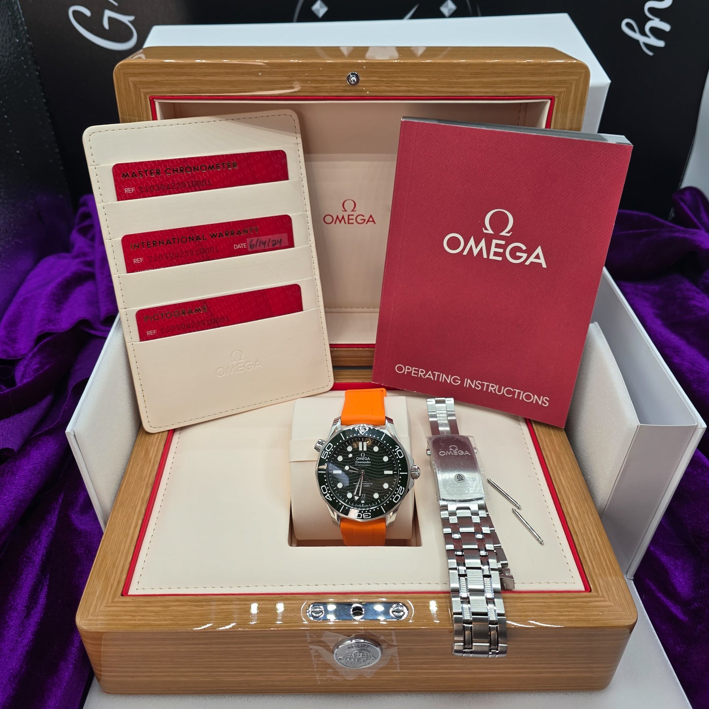 OMEGA Seamaster 210.30.42.20.10.001 Green Dial NIB