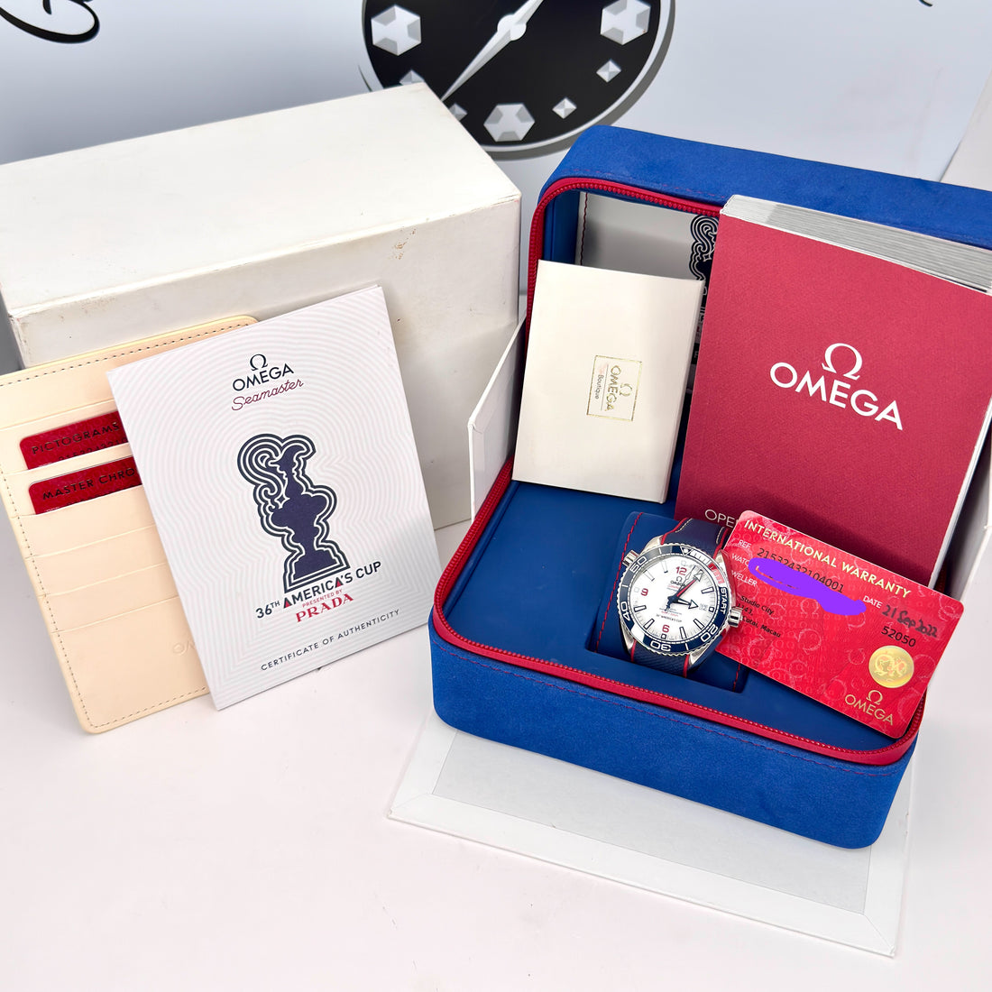Omega Seamaster Diver 300M 36th America’s Cup Limited Edition – Ref. 215.32.43.21.04.001 – 43.5mm Stainless Steel – Excellent – Complete Set