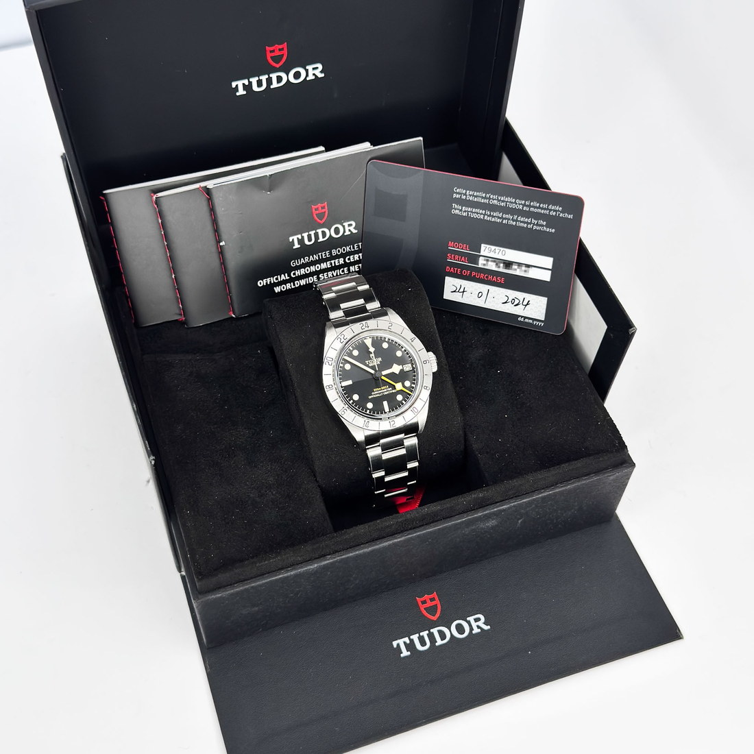 Tudor Black Bay Pro – Ref. M79470-0001 – 39mm Stainless Steel – Very Good – Complete Set