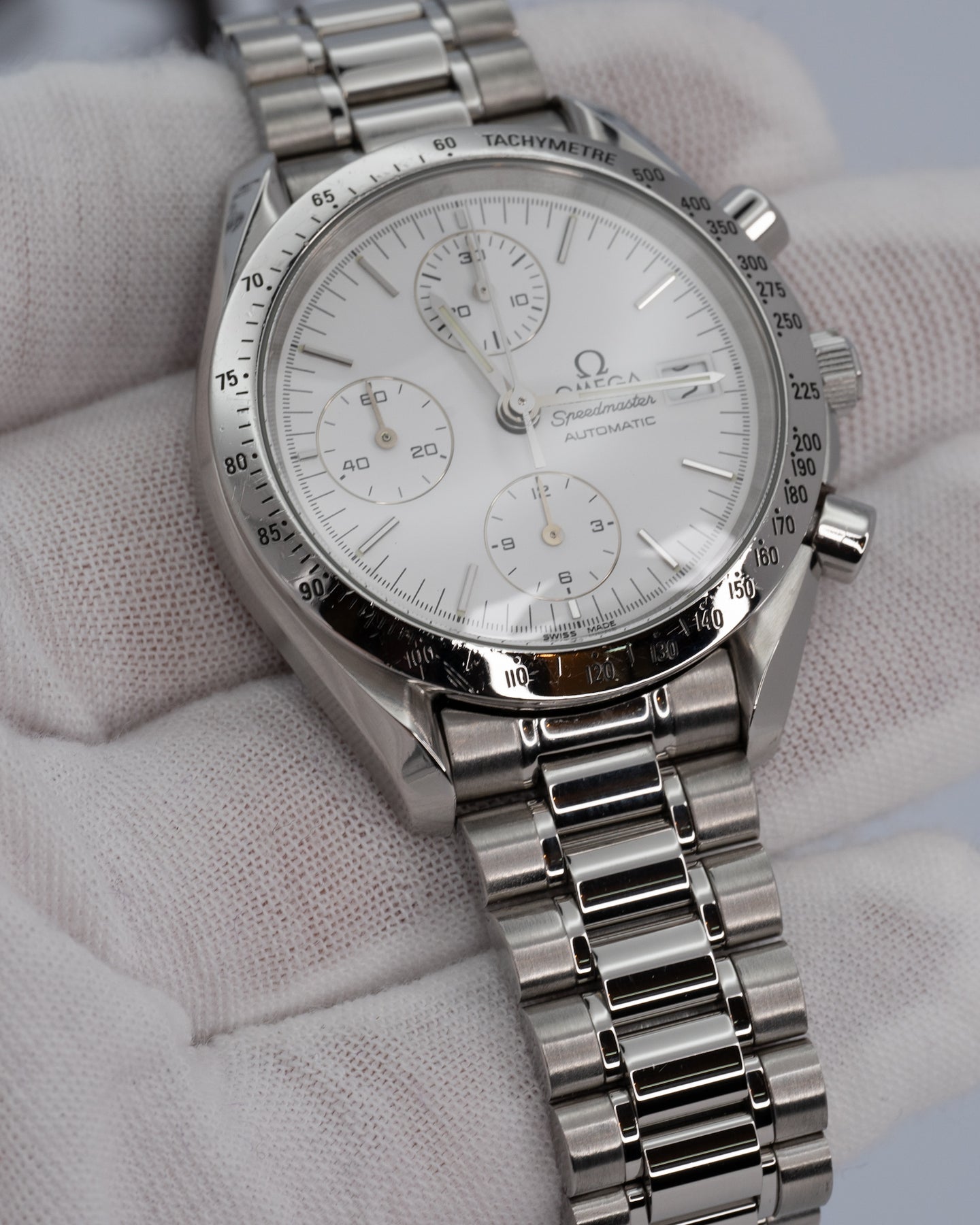 OMEGA Speedmaster 3511.20.00. Very Clean. Watch Only. 39mm White Dial