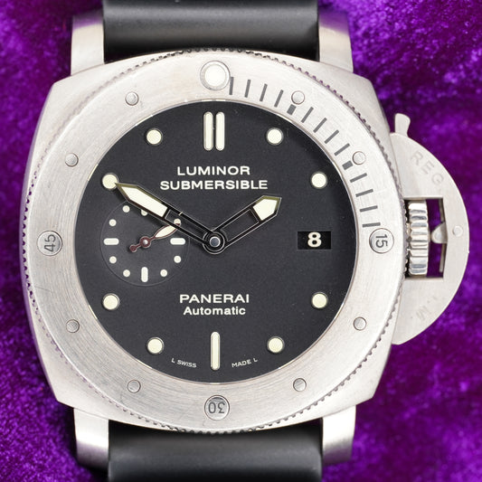 2010 Panerai Luminor Submersible- Ref# PAM00305 47mm Titanium Very Clean