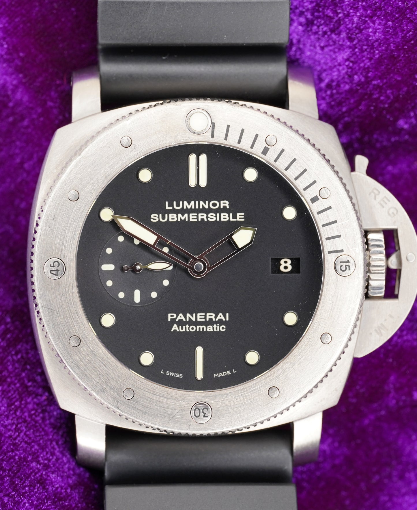 2010 Panerai Luminor Submersible- Ref# PAM00305 47mm Titanium Very Clean