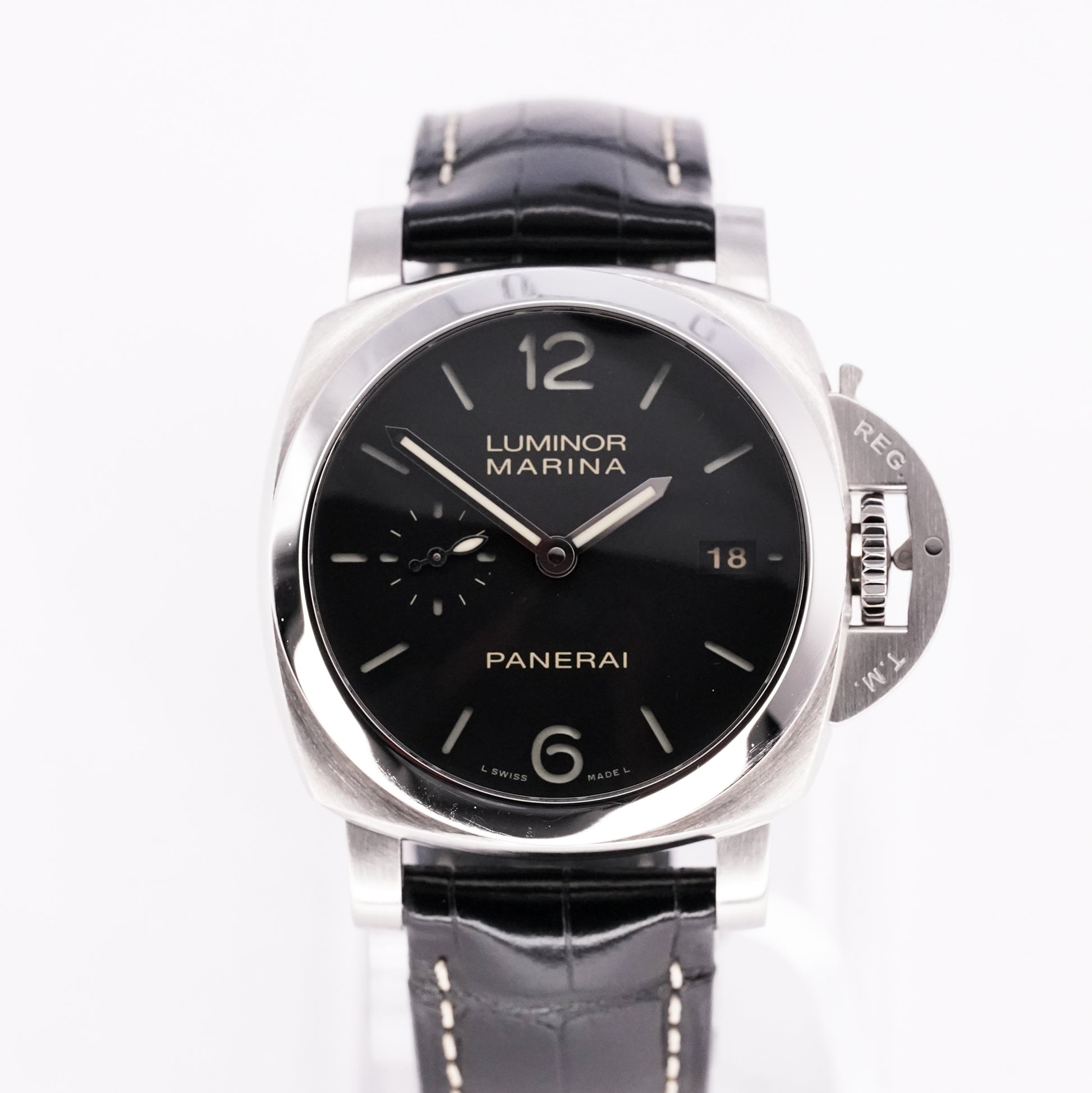 Panerai Luminor Marina 1950 3 Days Automatic – Ref. PAM00392 – 42mm Stainless Steel – Very Good Condition