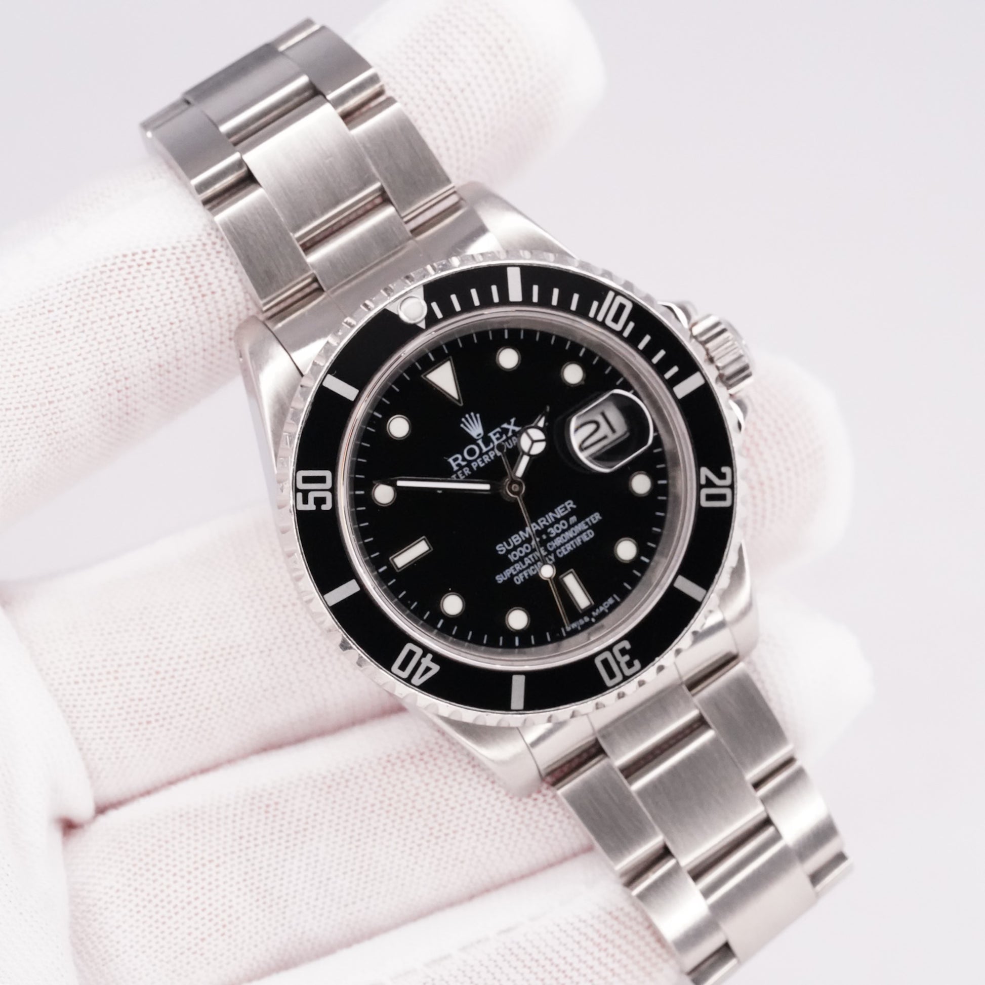 Rolex Submariner Date – Ref. 16610 – 40mm Stainless Steel – Excellent Condition