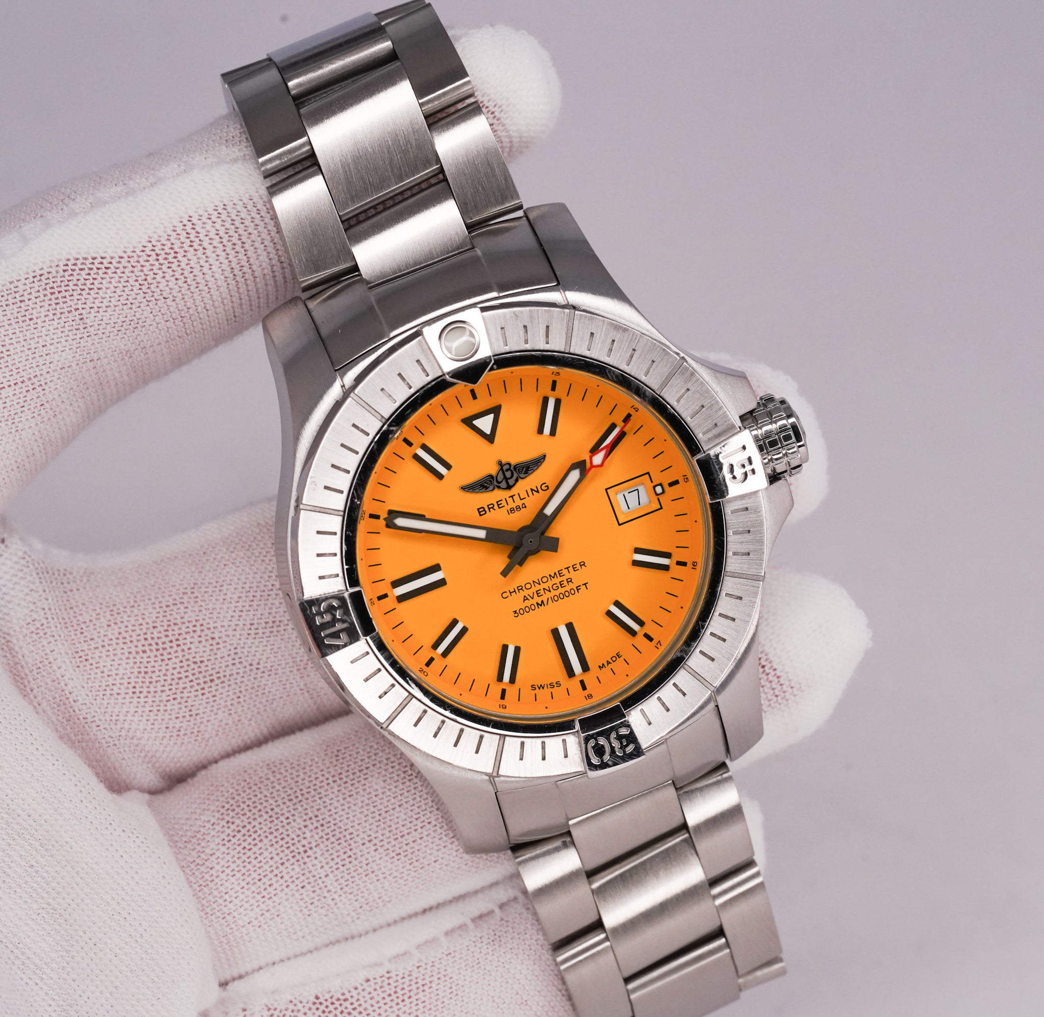 Buy Breitling Avenger Seawolf A17319 | Luxury Dive Watch – Great