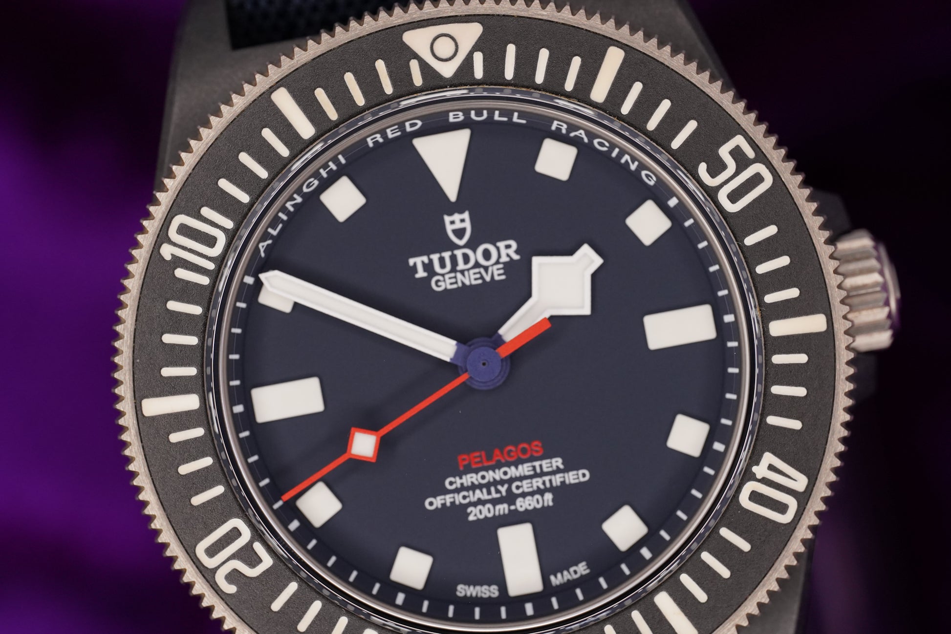 Tudor Pelagos FXD “Alinghi Red Bull Racing Edition” – Ref. M25707KN-0001 – 42mm Carbon Composite – Very Good Condition – Full Set