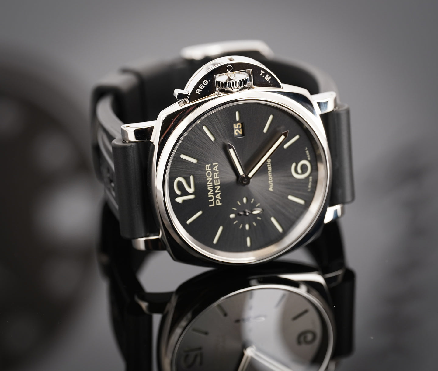 Panerai Luminor Due- #PAM01250. 2019-42mm- Full Set- Additional OEM Stap