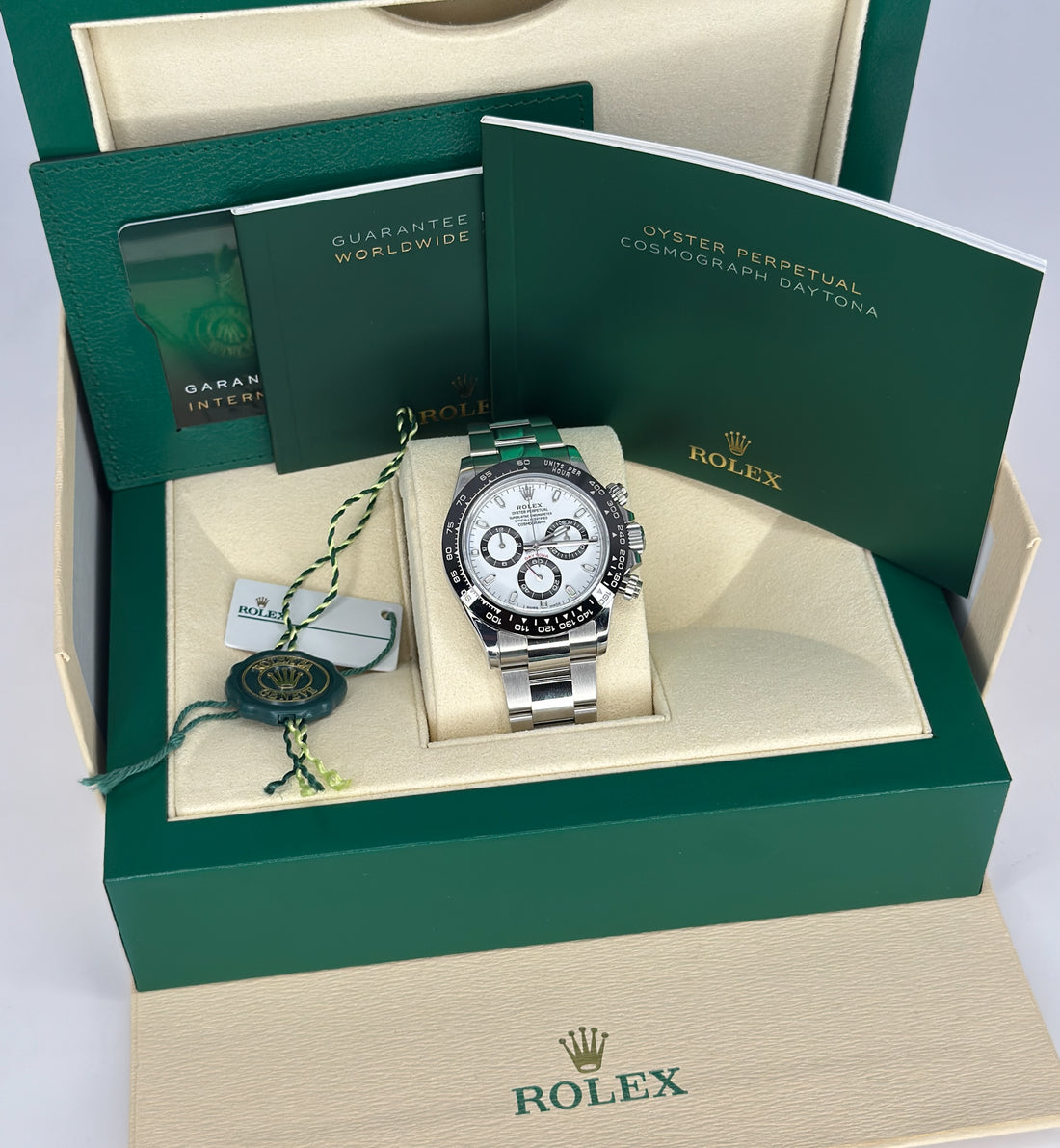 Rolex Cosmograph Daytona “Panda Dial” – Ref. 116500LN – 40mm Stainless Steel – Excellent Condition