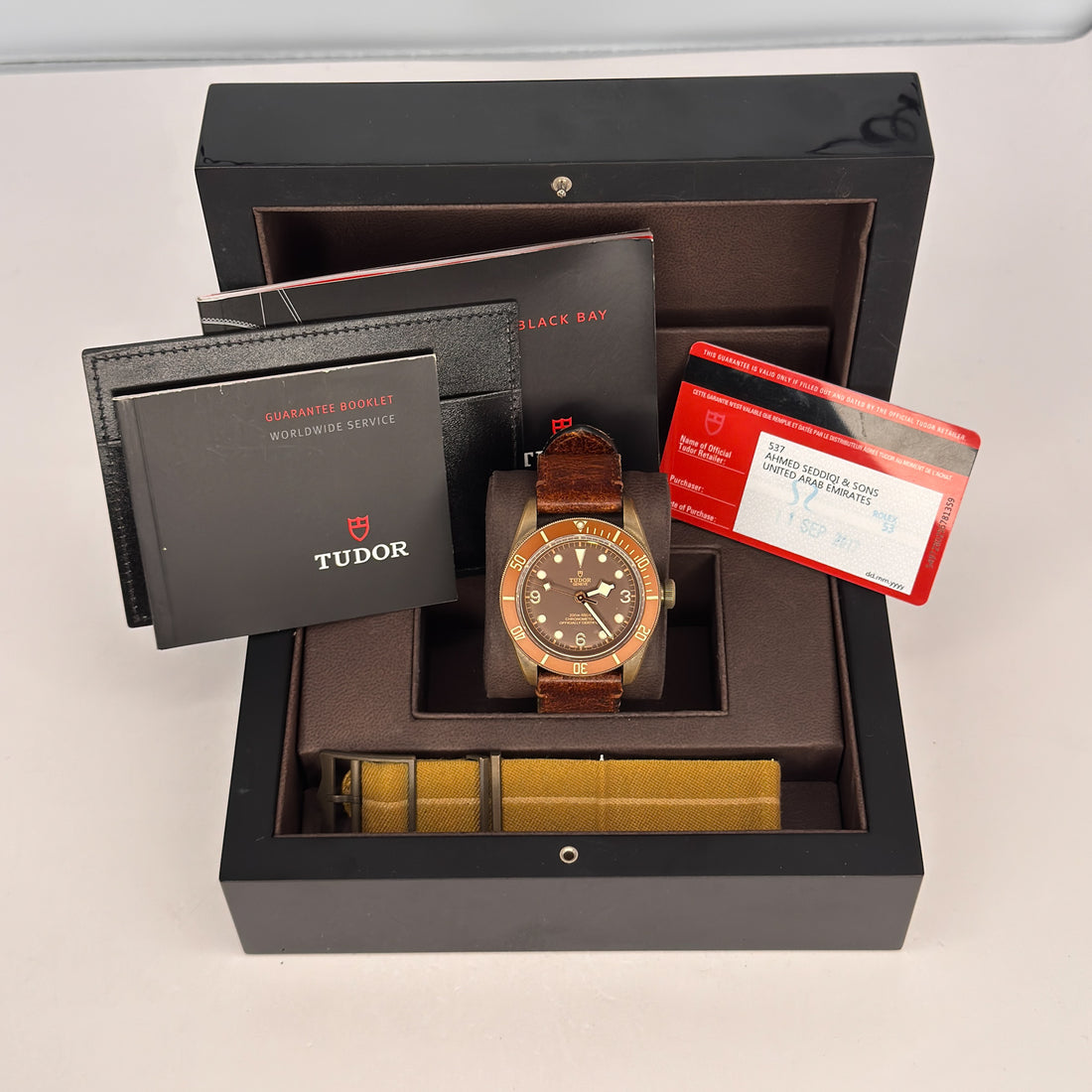 Tudor Black Bay Bronze – Ref. M79250BM-0001 – 43mm Bronze – Very Good Condition – Full Set
