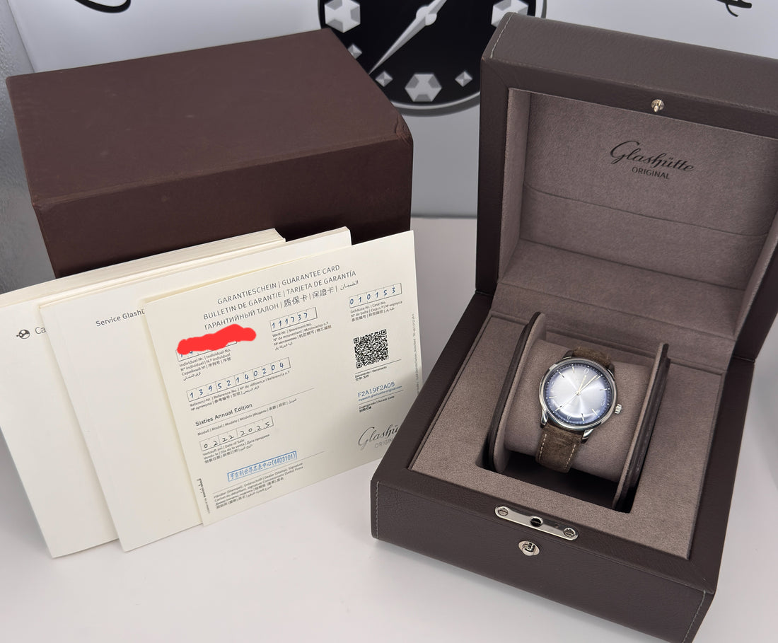 Glashütte Original Sixties – Ref. 1-39-52-14-02-04 – 39mm Stainless Steel – Very Good Condition – Complete Set