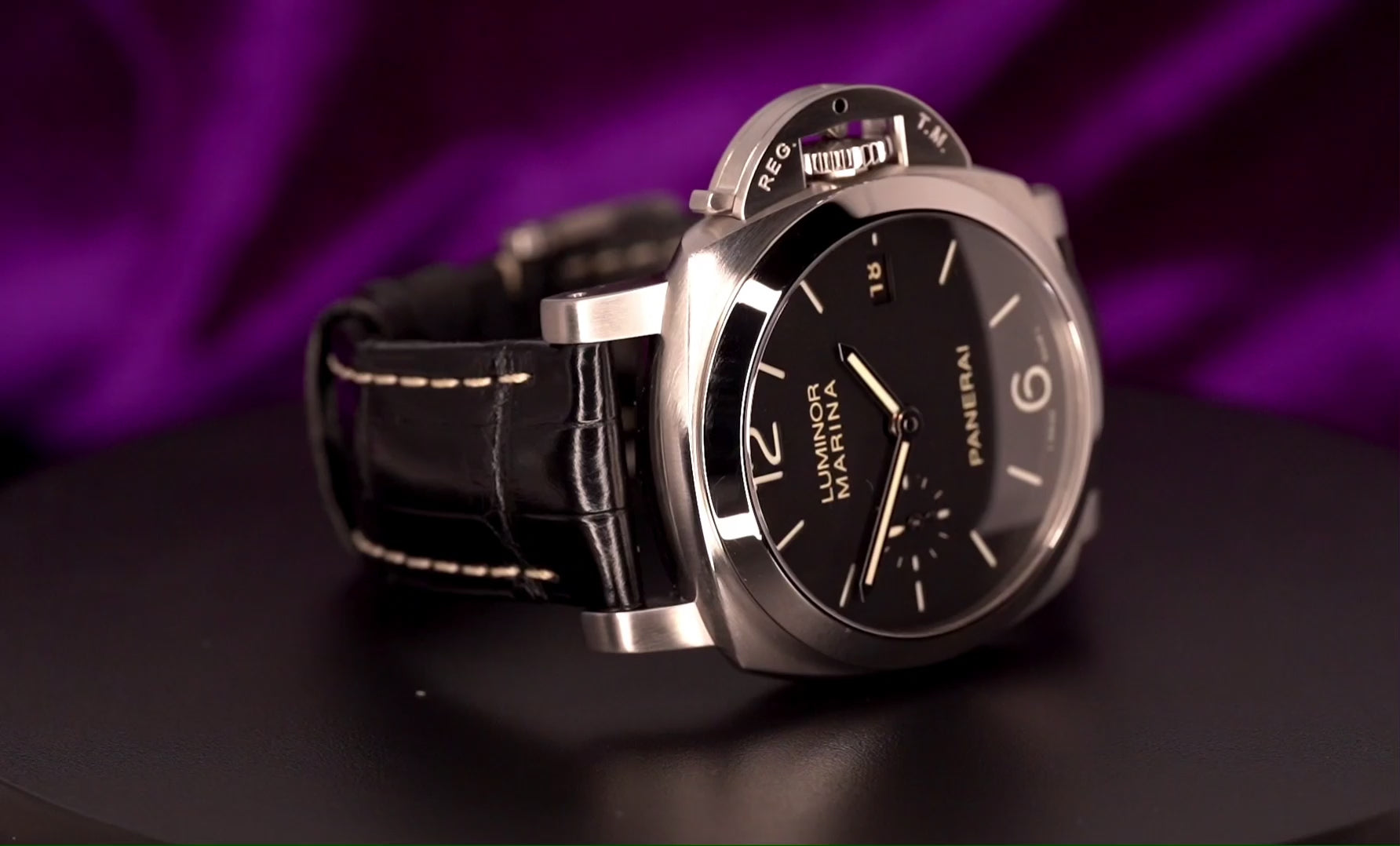 Panerai Luminor Marina 1950 3 Days Automatic – Ref. PAM00392 – 42mm Stainless Steel – Very Good Condition