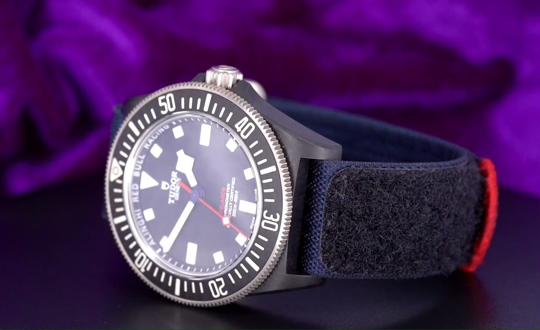 Tudor Pelagos FXD “Alinghi Red Bull Racing Edition” – Ref. M25707KN-0001 – 42mm Carbon Composite – Very Good Condition – Full Set