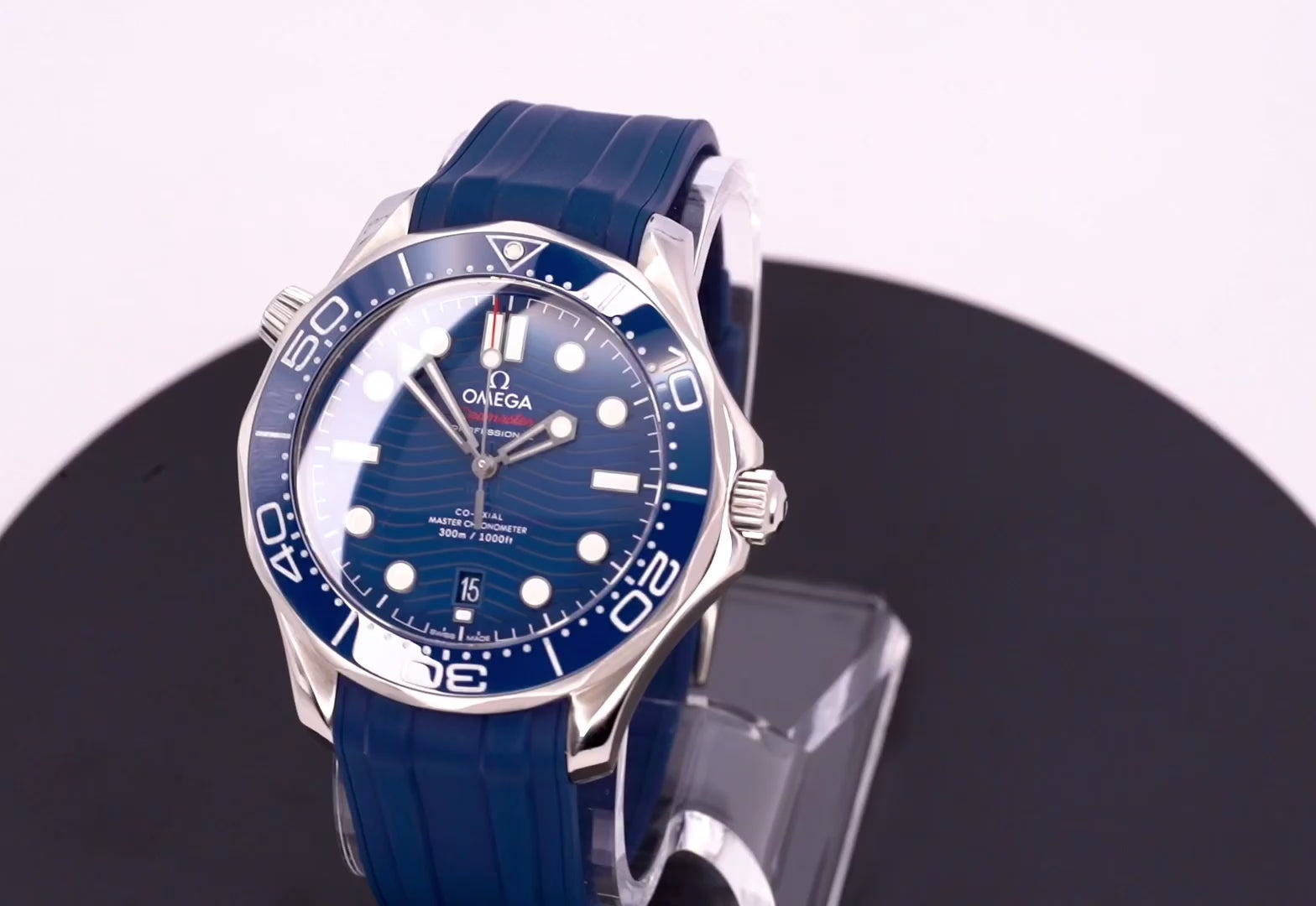 2024 Omega Seamaster Diver 300M – Ref. 210.32.42.20.03.001 – 42mm