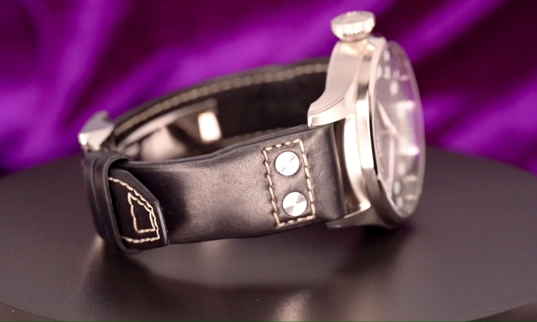 2022 IWC Big Pilot’s Watch 43 – Ref. IW329303 – 43mm Stainless Steel – Very Good Condition